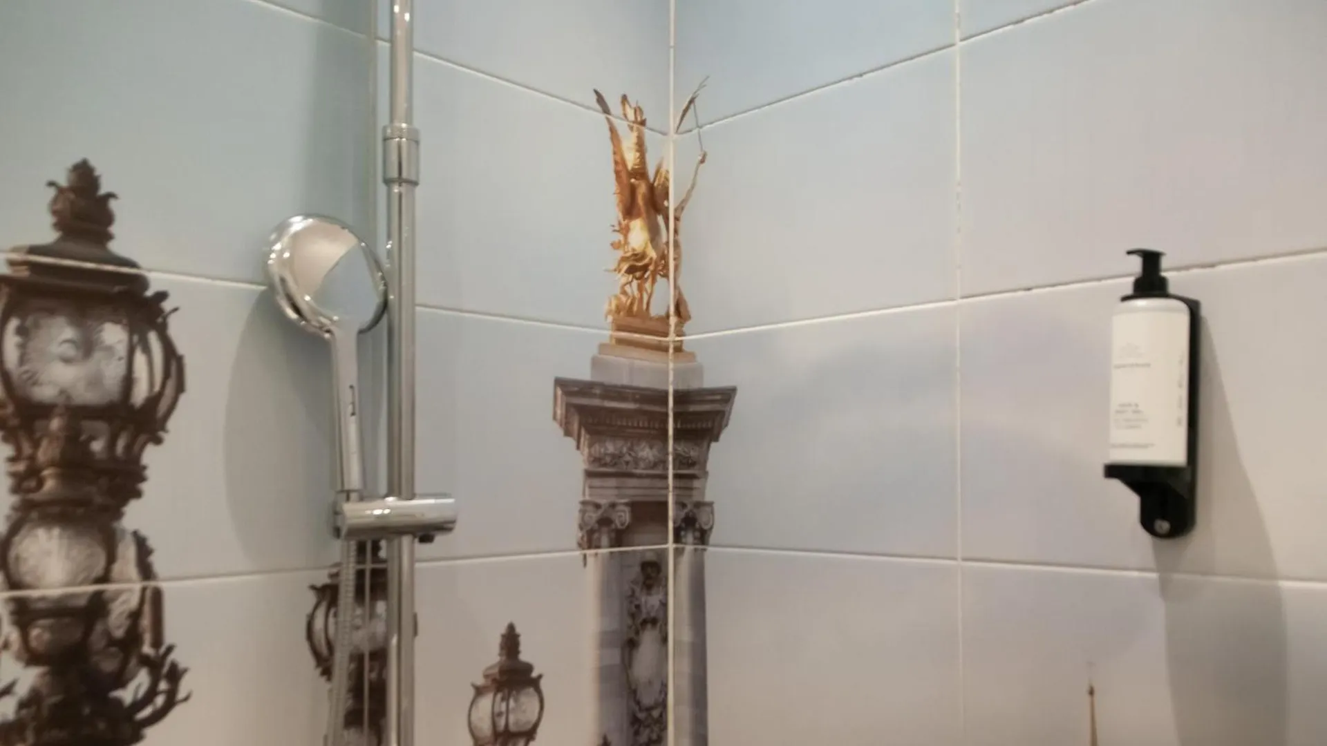Hotel Petit Saint-honore 2*