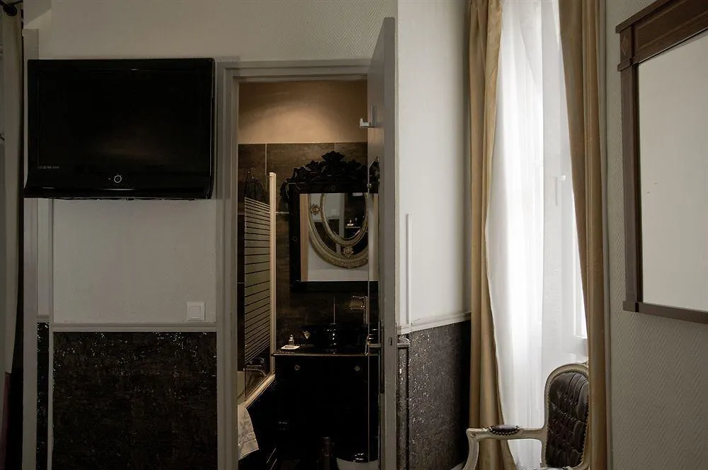 Petit Saint-honore Hotel Paris